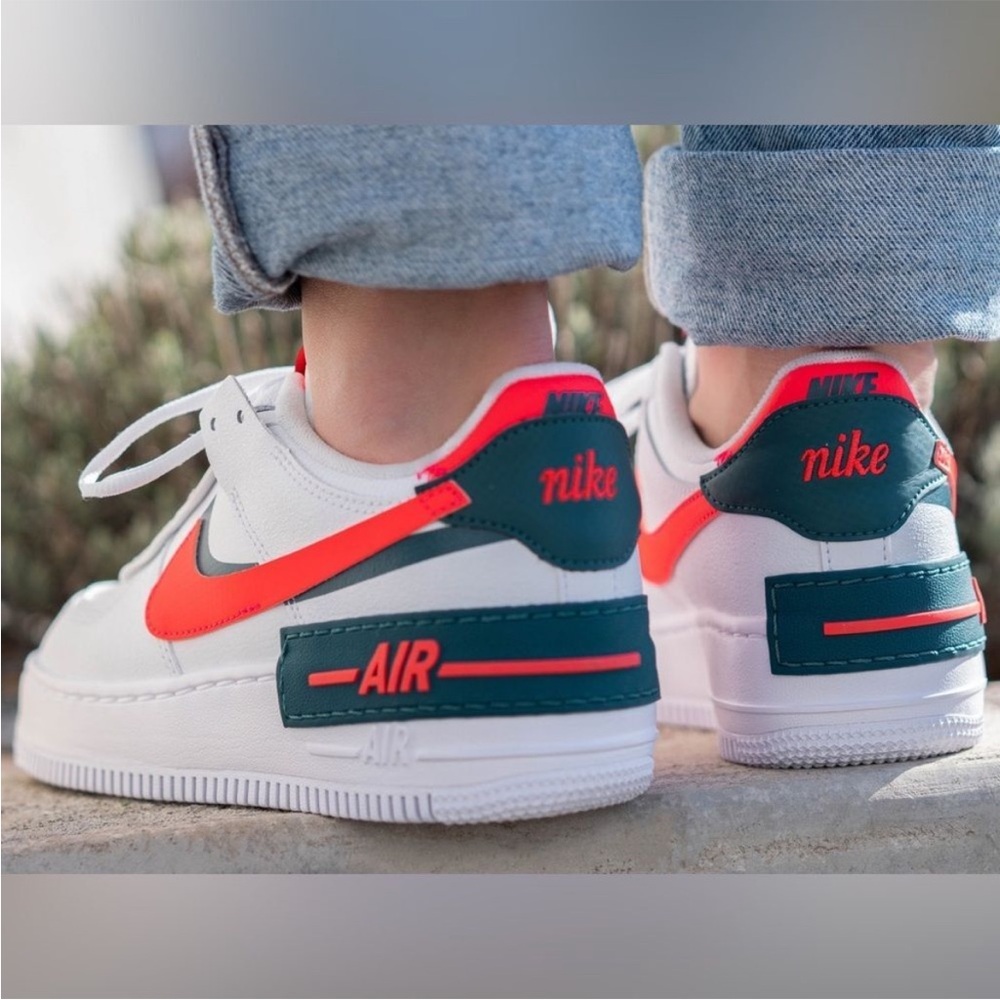 Nike Air Force 1 Shadow White / Solar Red